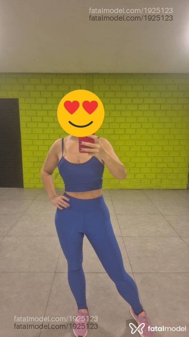 Acompanhante mulher loira (o) de olhos verdes - Alexia