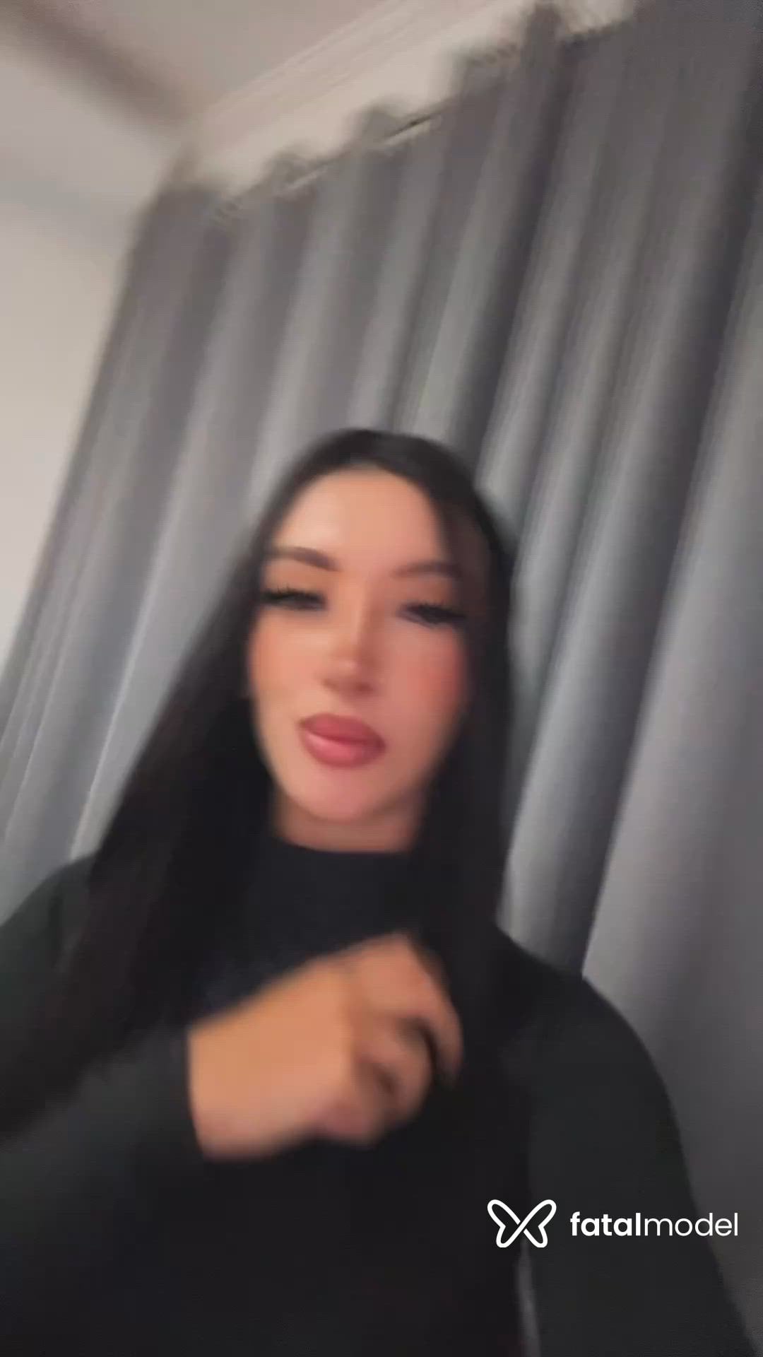 Acompanhante mulher morena (o) de olhos castanhos - Isabelli