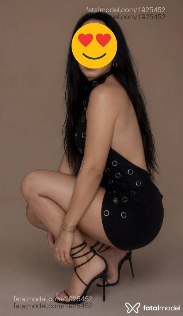 Acompanhante mulher morena (o) de olhos castanhos - Vitória