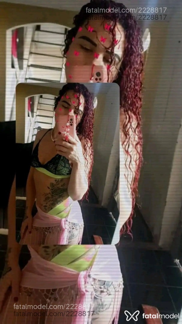 Acompanhante mulher ruiva (o) de olhos verdes - Cloe
