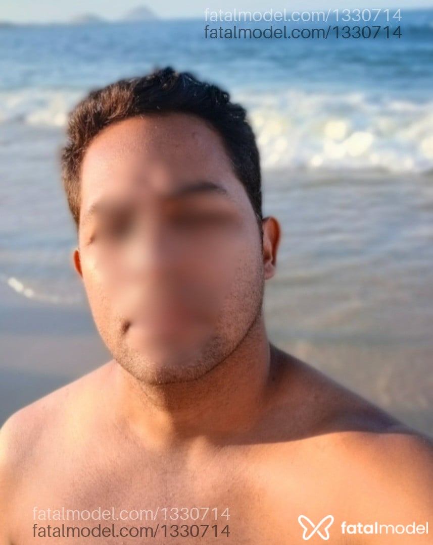 Acompanhante homem morena (o) de olhos castanhos em Rio de Janeiro - Heitor