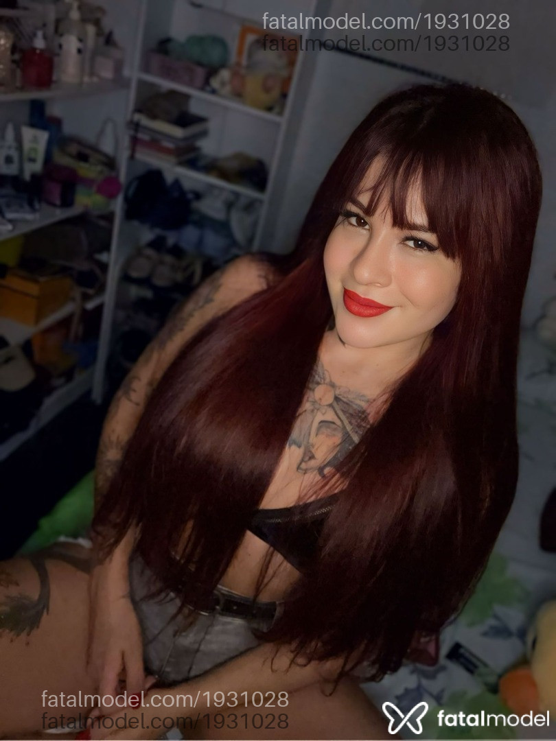 Acompanhante mulher morena (o) de olhos castanhos - Maria Fernanda