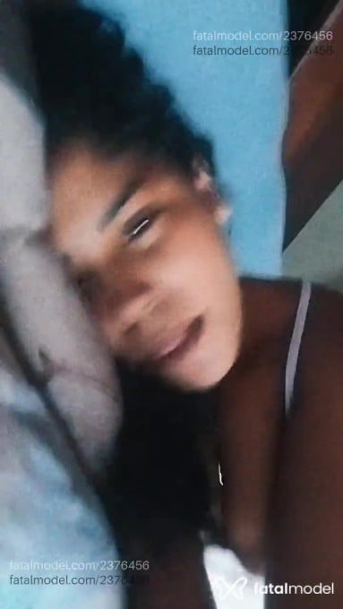Acompanhante mulher morena (o) de olhos castanhos em Belo Horizonte - Mel