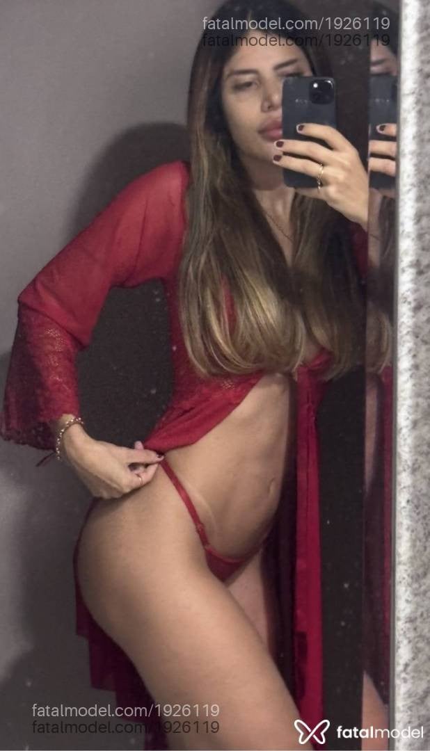 Acompanhante mulher loira (o) de olhos castanhos em Vitória - Lauren Khop