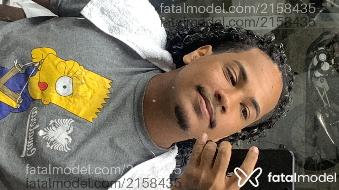 Acompanhante homem morena (o) de olhos pretos em Rio de Janeiro Acompanhante homem morena (o) de olhos pretos em Rio de Janeiro - Maycão