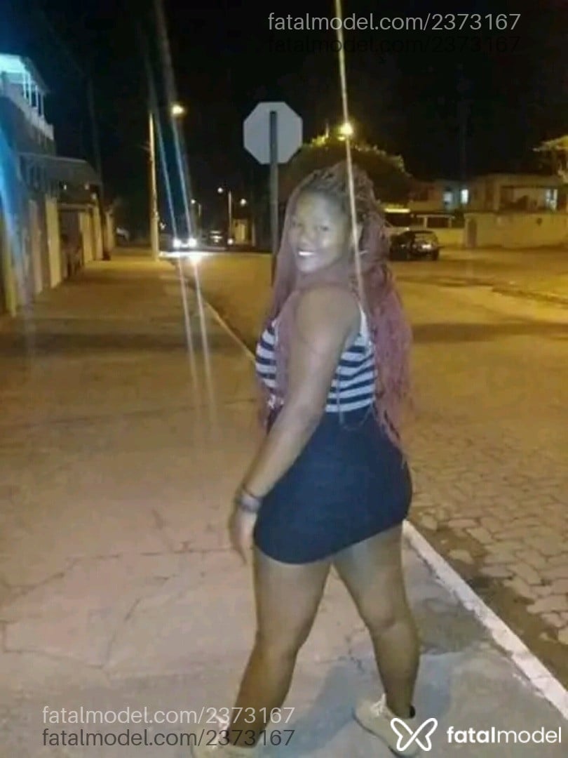 Acompanhante mulher morena (o) de olhos pretos em Pelotas - Lolla
