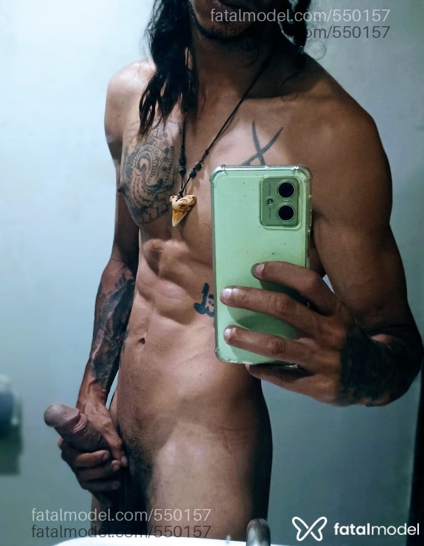 Acompanhante homem com cabelo castanho de olhos castanhos em Maceió - Nativo