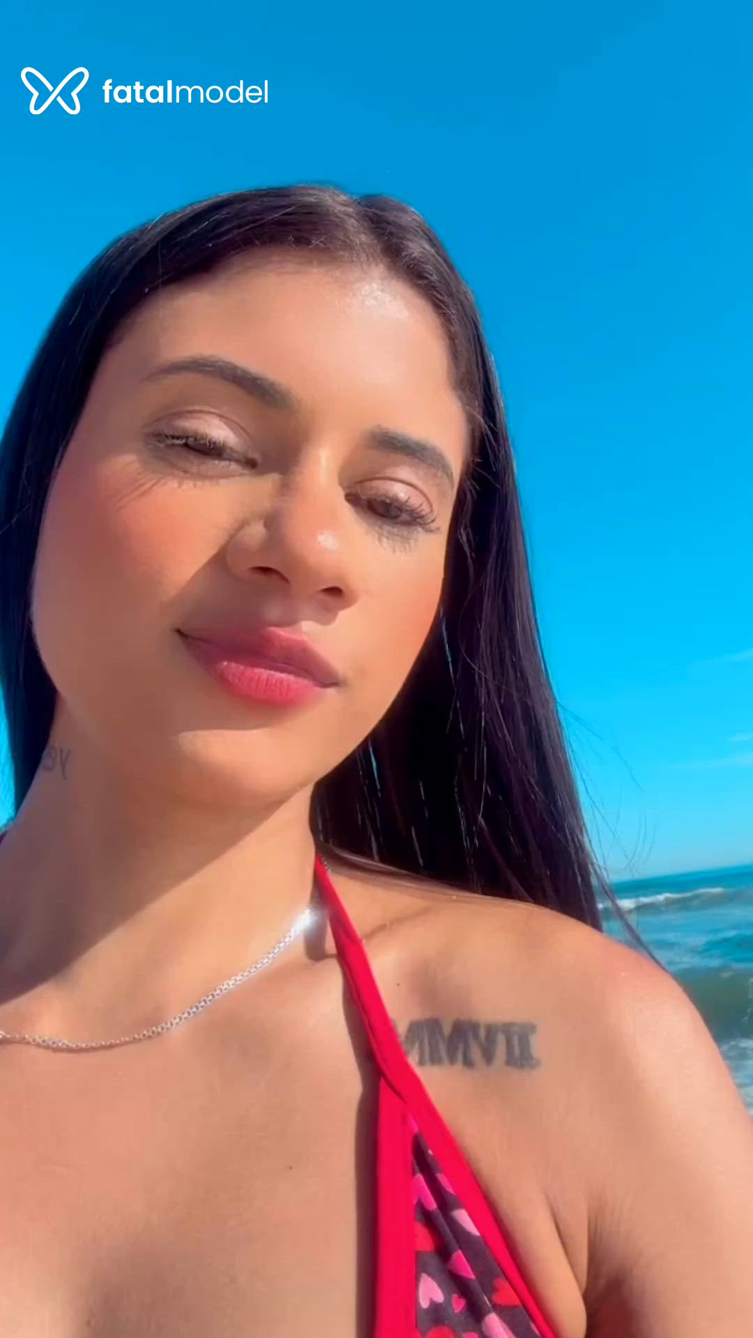 Acompanhante mulher com cabelo castanho de olhos castanhos - Scarlett Prado