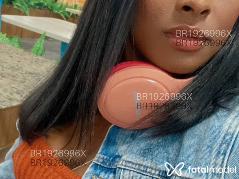 Acompanhante mulher morena (o) de olhos castanhos em Rio de Janeiro Acompanhante mulher morena (o) de olhos castanhos em Rio de Janeiro - Nic Santos