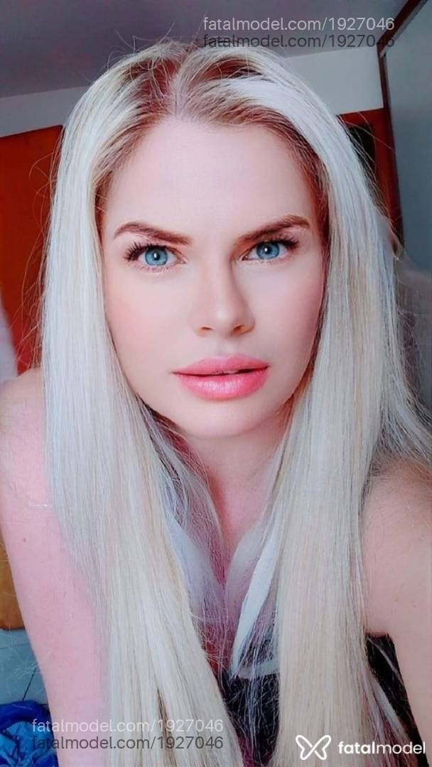 Acompanhante mulher loira (o) de olhos azuis em Colatina - Rayka Riller