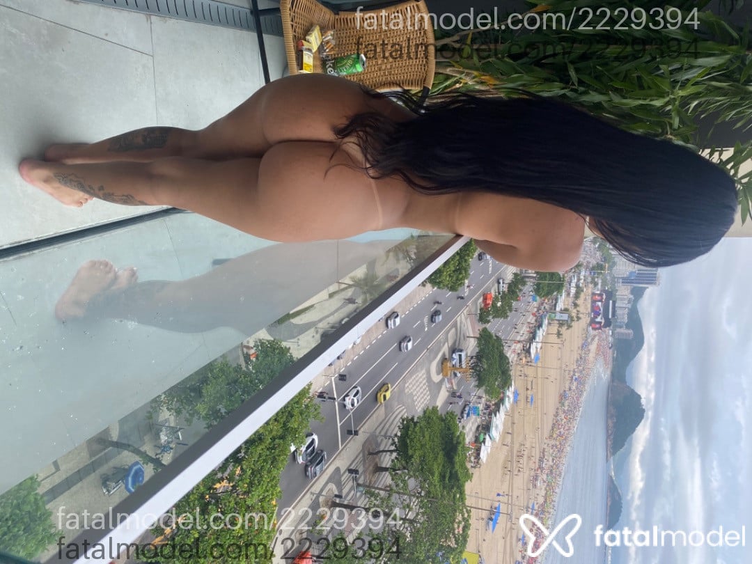 Acompanhante mulher morena (o) de olhos castanhos em Contagem - Isabel