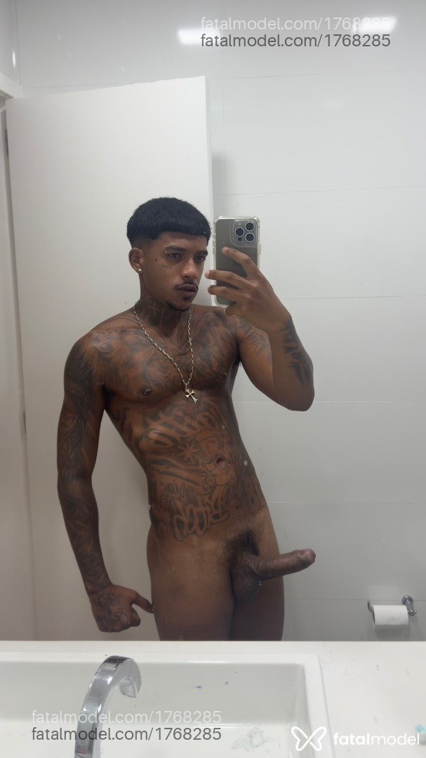 Acompanhante homem morena (o) de olhos castanhos em São Paulo Acompanhante homem morena (o) de olhos castanhos em São Paulo - Indio Cariocaa