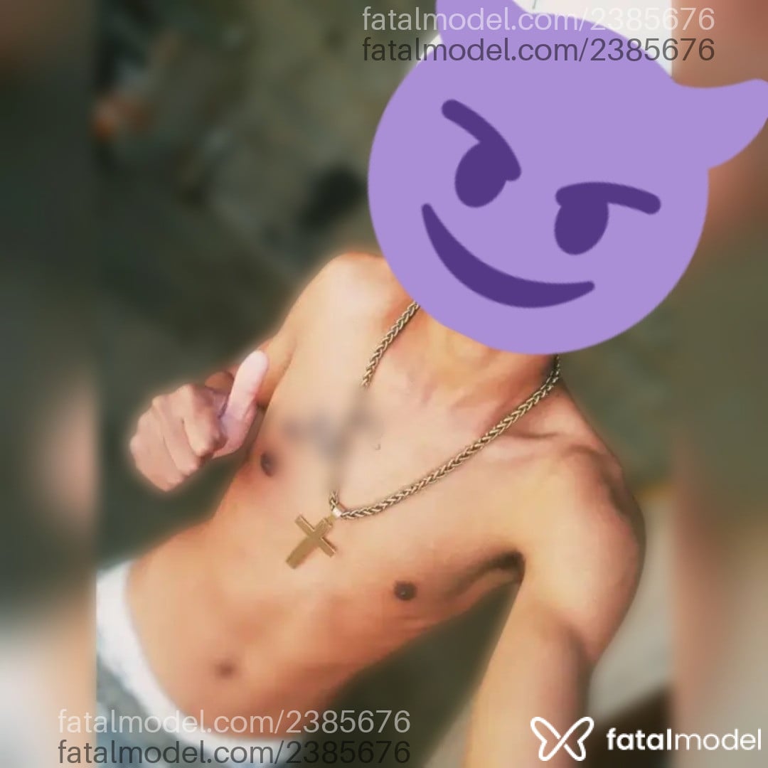 Acompanhante homem com cabelo castanho de olhos castanhos em Varginha - Marcio