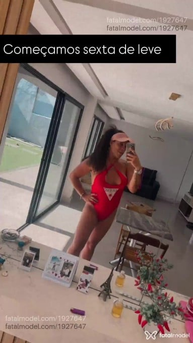 Acompanhante mulher trans morena (o) de olhos castanhos em Cabo Frio Acompanhante mulher trans morena (o) de olhos castanhos em Cabo Frio - Sther number one