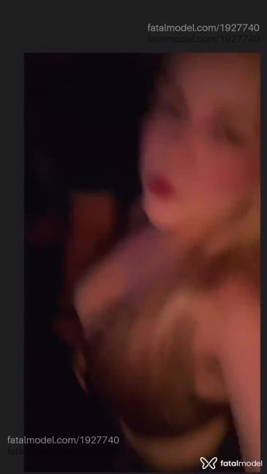 Acompanhante mulher loira (o) de olhos castanhos em Campo Grande - Bruna Katrin