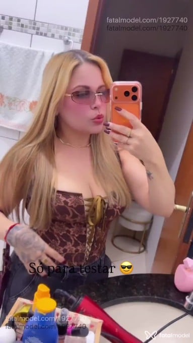Acompanhante mulher loira (o) de olhos castanhos em Campo Grande - Bruna Katrin