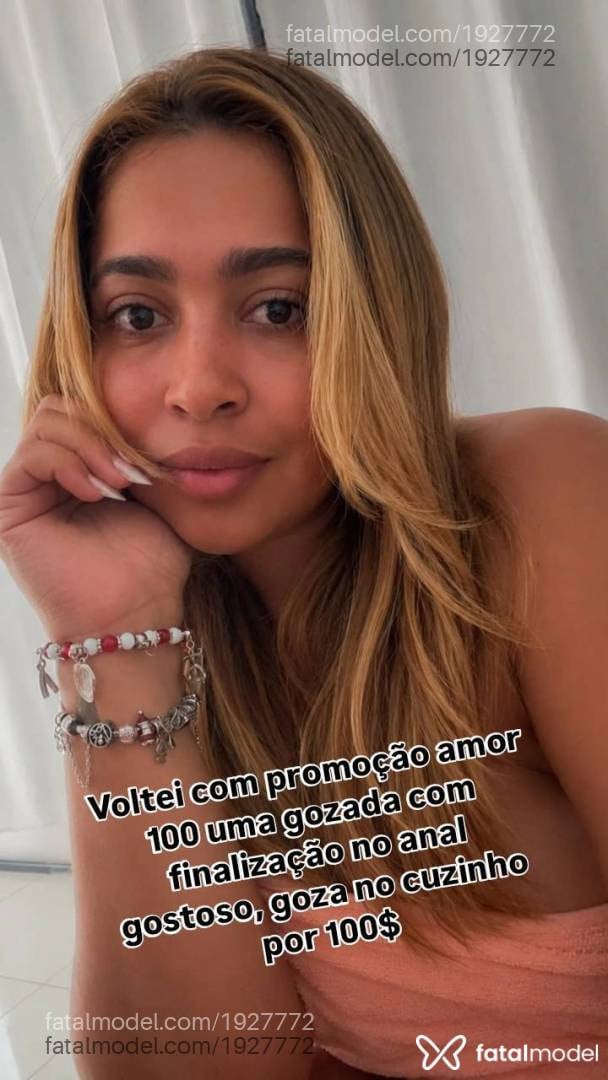 Acompanhante mulher loira (o) de olhos castanhos - Cacauzinha