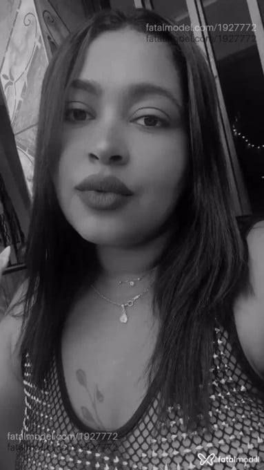 Acompanhante mulher loira (o) de olhos castanhos - Cacauzinha Acompanhante mulher loira (o) de olhos castanhos - Cacauzinha