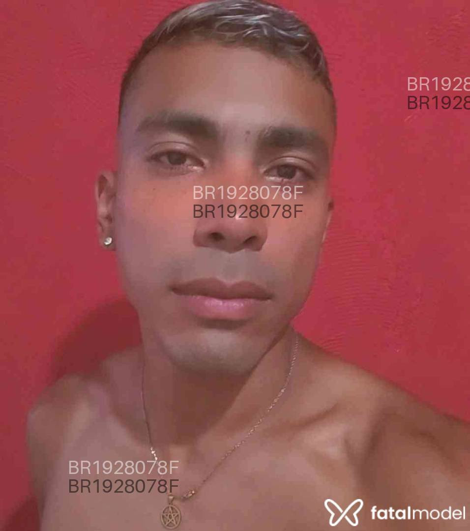 Acompanhante homem morena (o) de olhos castanhos em Rio de Janeiro - Angelinho