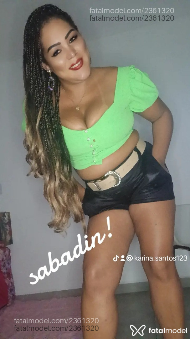 Acompanhante mulher com cabelo colorido de olhos castanhos em Virtual - Luma Passionate