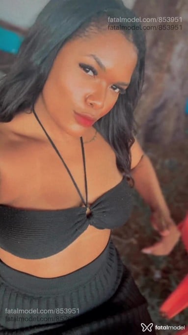 Acompanhante mulher morena (o) de olhos castanhos em Guanambi - Barbara Santos
