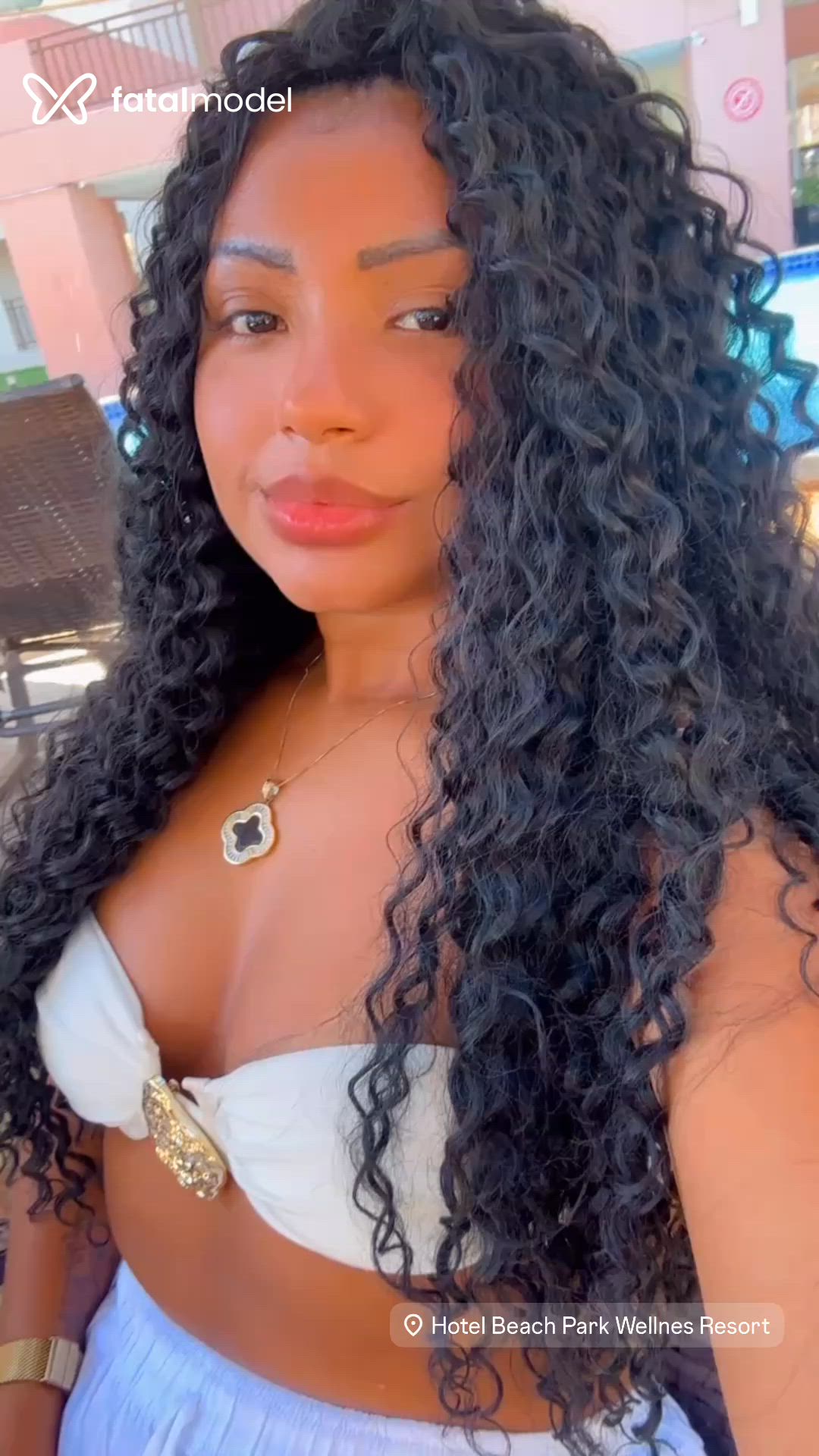 Acompanhante mulher com cabelo castanho de olhos castanhos em Fortaleza Acompanhante mulher com cabelo castanho de olhos castanhos em Fortaleza - Beatriz cavalcante