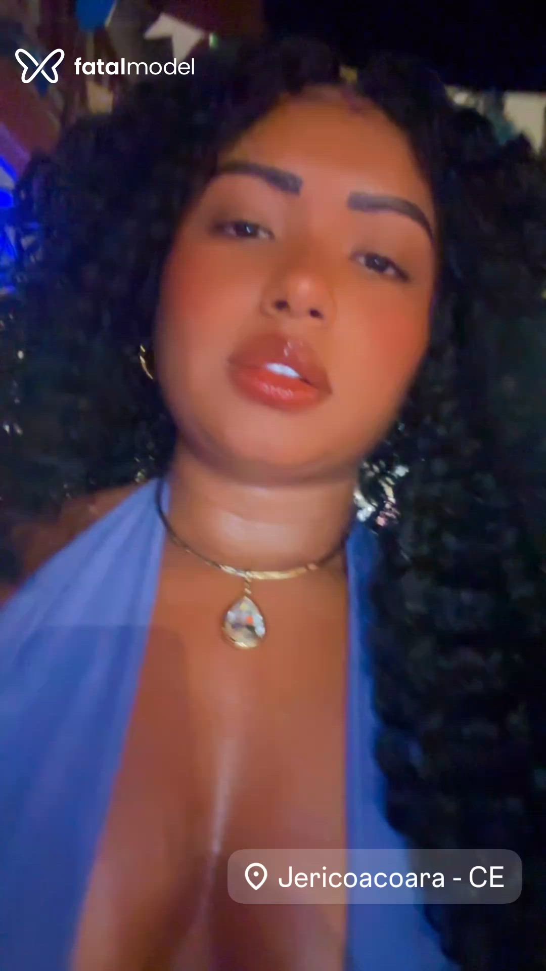 Acompanhante mulher com cabelo castanho de olhos castanhos - Beatriz cavalcante