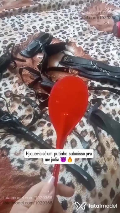 Acompanhante mulher trans loira (o) de olhos castanhos em Criciúma Acompanhante mulher trans loira (o) de olhos castanhos em Criciúma - Angélica
