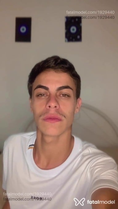 Acompanhante homem morena (o) de olhos mel em Cascavel Acompanhante homem morena (o) de olhos mel em Cascavel - João Oliveira