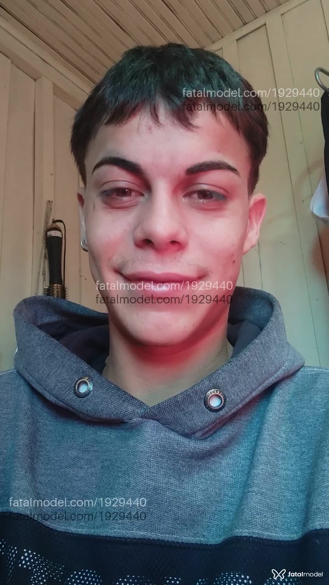 Acompanhante homem morena (o) de olhos mel em Cascavel Acompanhante homem morena (o) de olhos mel em Cascavel - João Oliveira