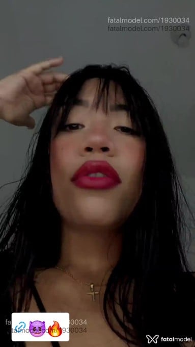 Acompanhante mulher com cabelo castanho de olhos castanhos em Ananindeua Acompanhante mulher com cabelo castanho de olhos castanhos em Ananindeua - Heren Gabryella