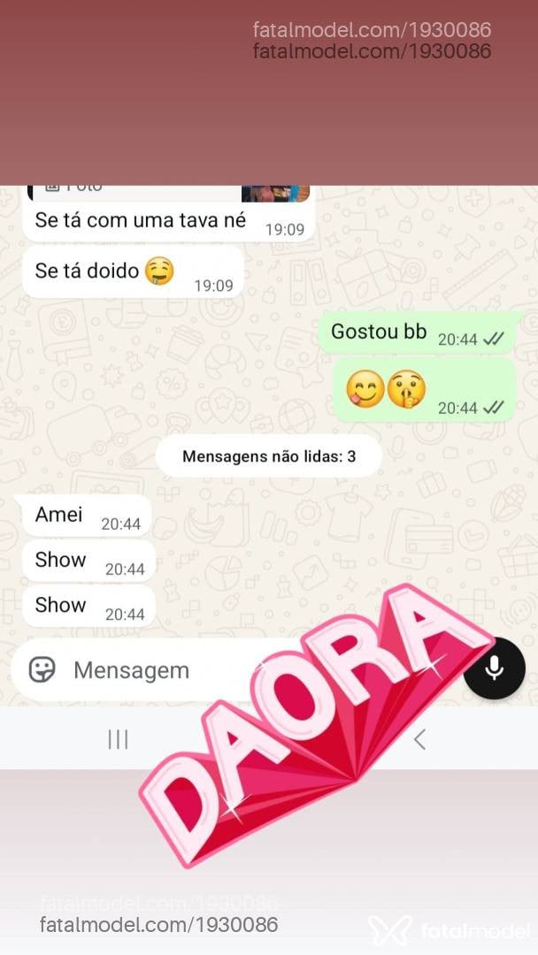Acompanhante mulher trans morena (o) de olhos pretos - Natashinha