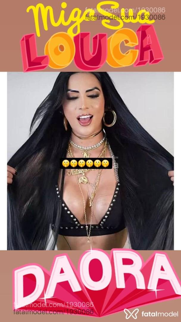 Acompanhante mulher trans morena (o) de olhos pretos - Natashinha