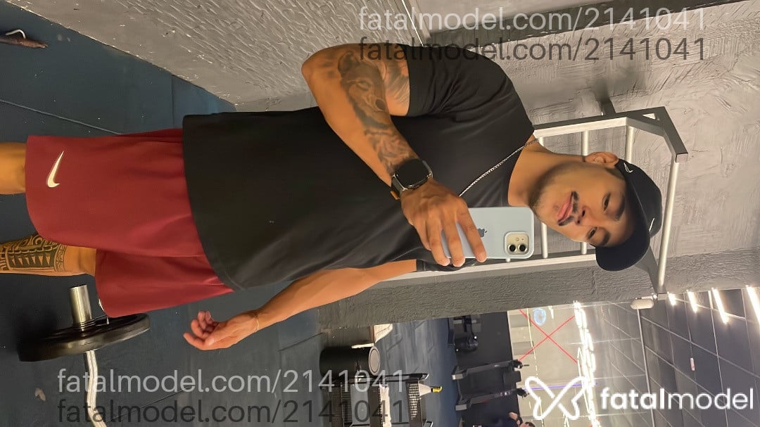 Acompanhante homem morena (o) de olhos pretos em São Paulo Acompanhante homem morena (o) de olhos pretos em São Paulo - Pedro