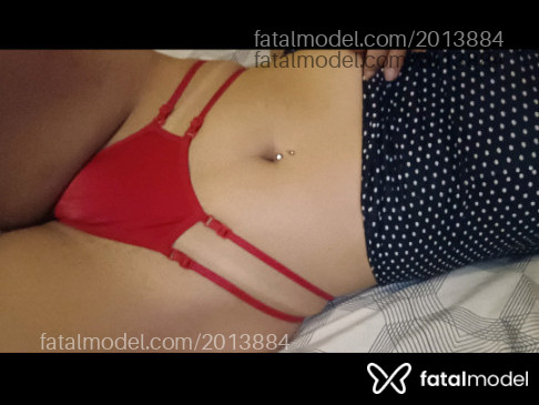Acompanhante mulher morena (o) de olhos castanhos - Melissa