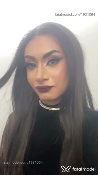 Acompanhante mulher trans loira (o) de olhos castanhos - Rubí Perez Acompanhante mulher trans loira (o) de olhos castanhos - Rubí Perez