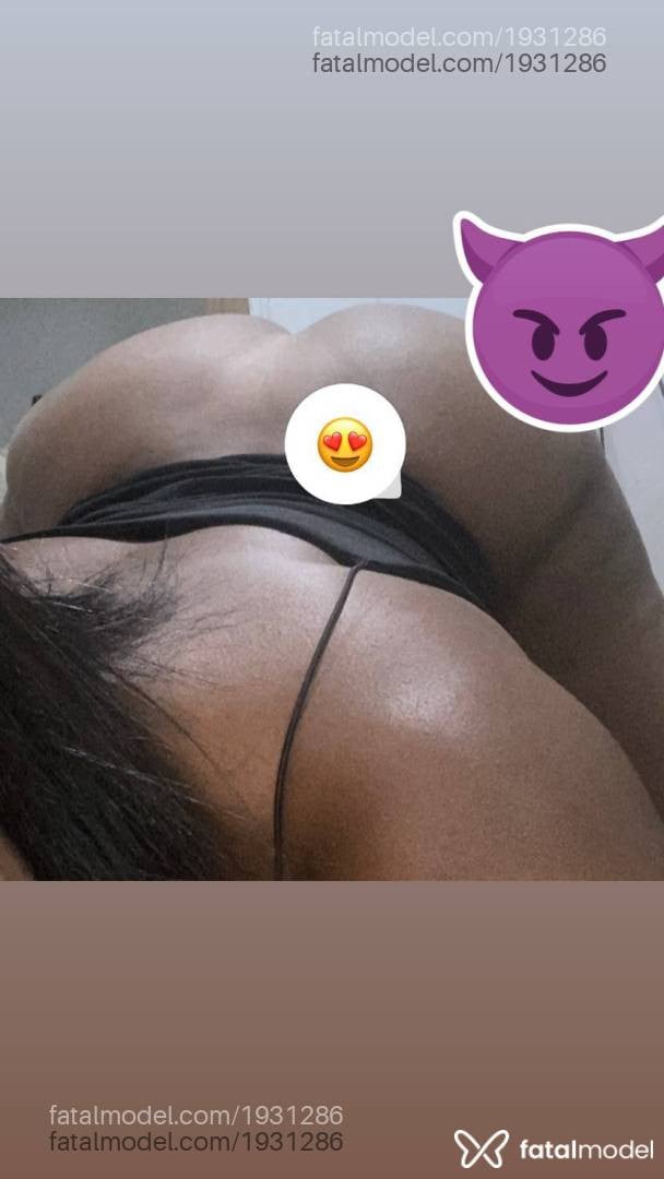 Acompanhante mulher com cabelo castanho de olhos castanhos em Salvador - Ayalla