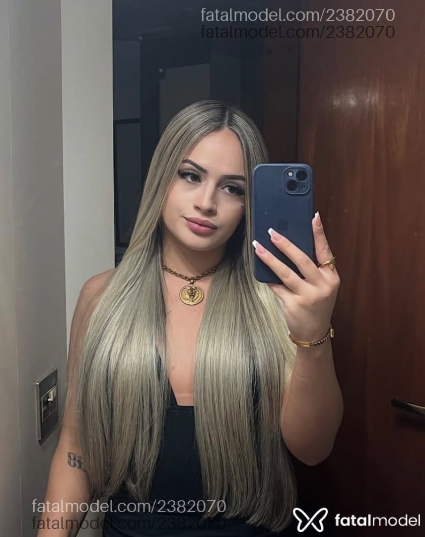 Acompanhante mulher loira (o) de olhos castanhos em São Paulo - Barbara Freitas