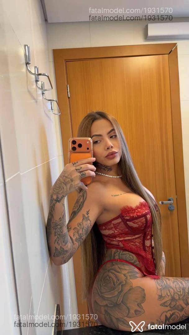 Acompanhante mulher loira (o) de olhos verdes em Belo Horizonte - Emilly Silva
