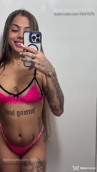 Acompanhante mulher loira (o) de olhos verdes em Montes Claros - Emilly Silva