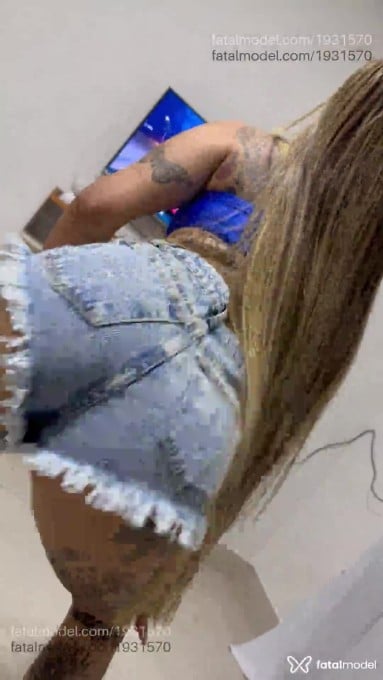 Acompanhante mulher loira (o) de olhos verdes em Montes Claros - Emilly Silva