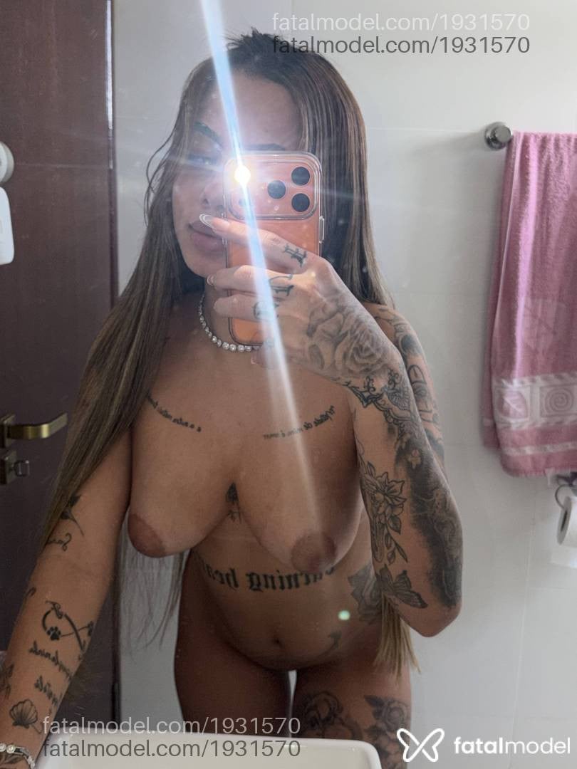 Acompanhante mulher loira (o) de olhos verdes em Montes Claros - Emilly Silva