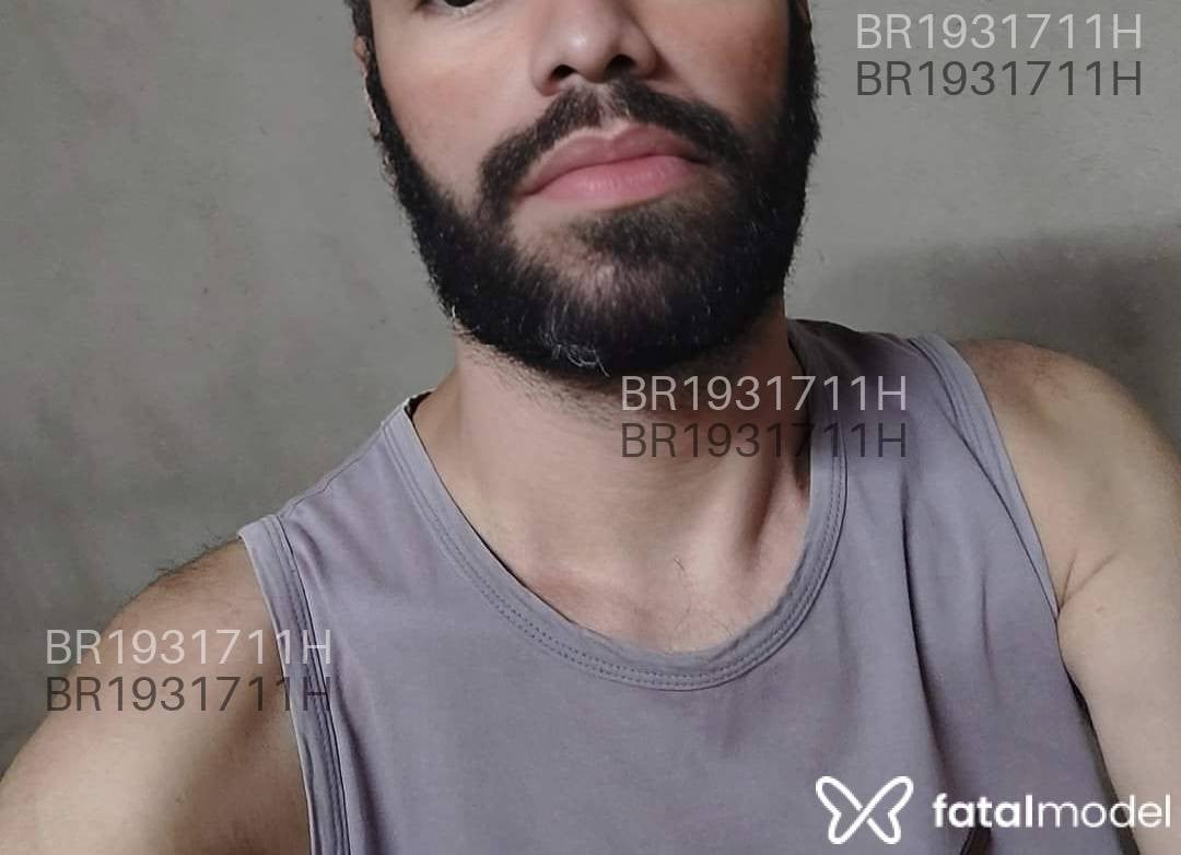 Acompanhante homem com cabelo castanho de olhos pretos em Juazeiro do Norte Acompanhante homem com cabelo castanho de olhos pretos em Juazeiro do Norte - SigiloM