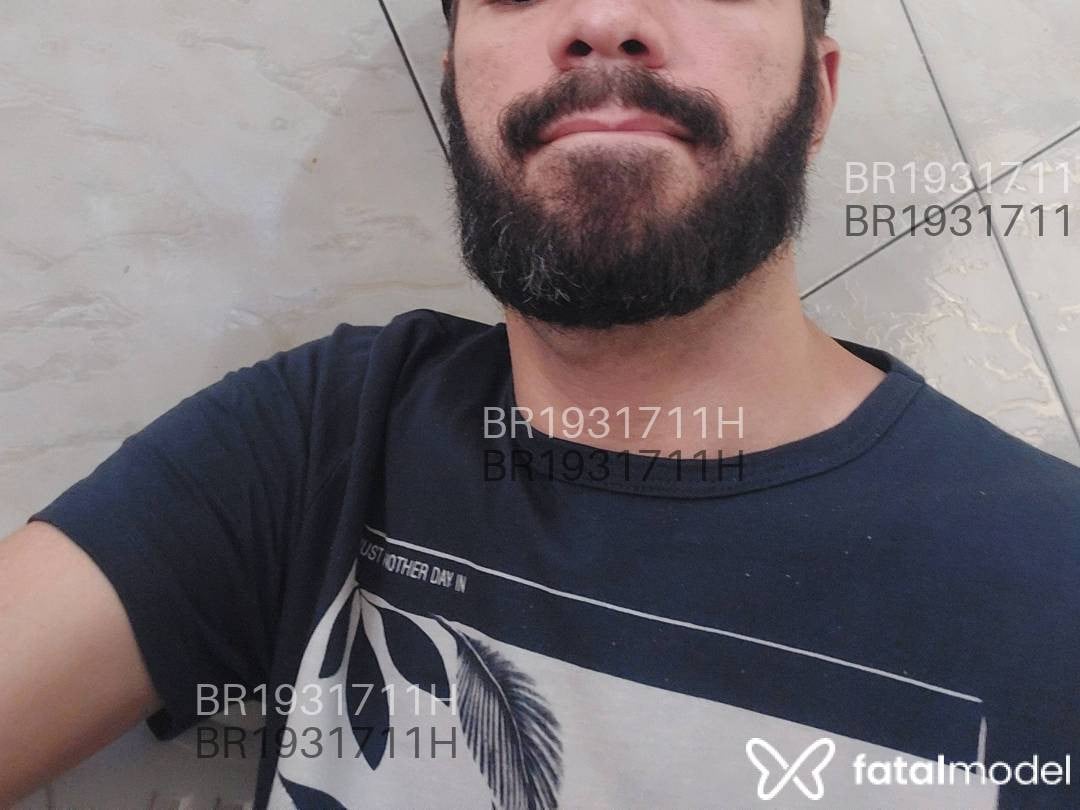 Acompanhante homem com cabelo castanho de olhos pretos em Juazeiro do Norte Acompanhante homem com cabelo castanho de olhos pretos em Juazeiro do Norte - SigiloM