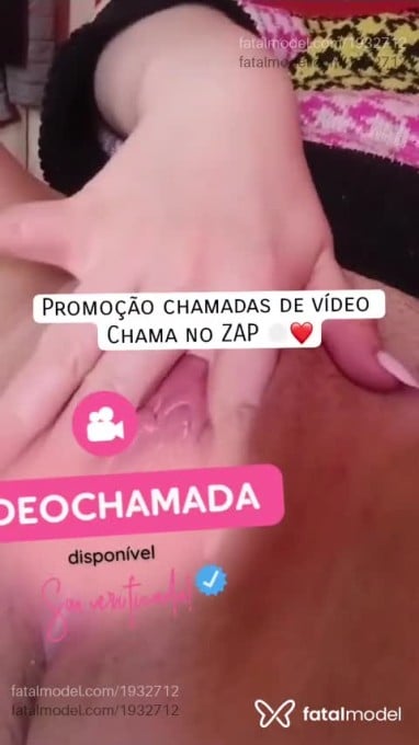 Acompanhante mulher ruiva (o) de olhos castanhos em Virtual - Nathi Esposa