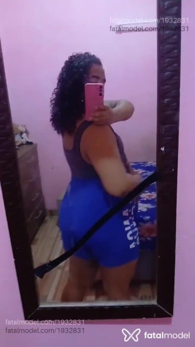 Acompanhante mulher trans com cabelo castanho de olhos castanhos em Virtual - Paloma