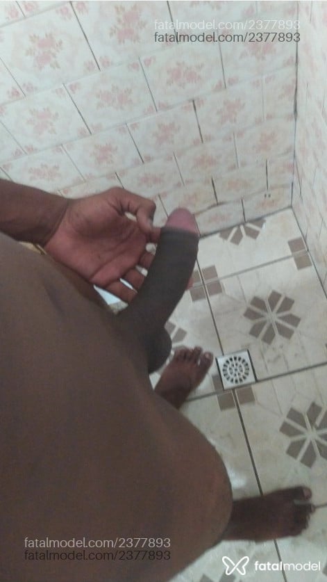 Acompanhante homem morena (o) de olhos pretos em Rio de Janeiro - Jotta
