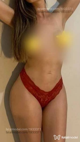 Acompanhante mulher loira (o) de olhos castanhos - Malu Mendes