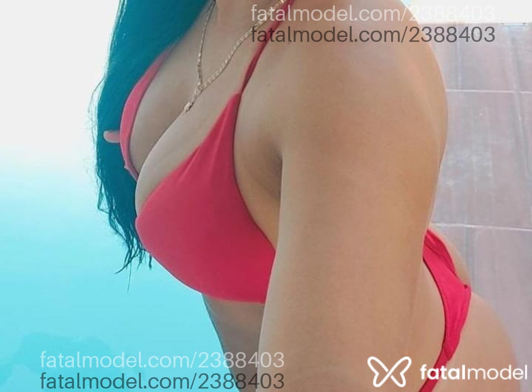 Acompanhante mulher morena (o) de olhos pretos em Corumbá - Caroline