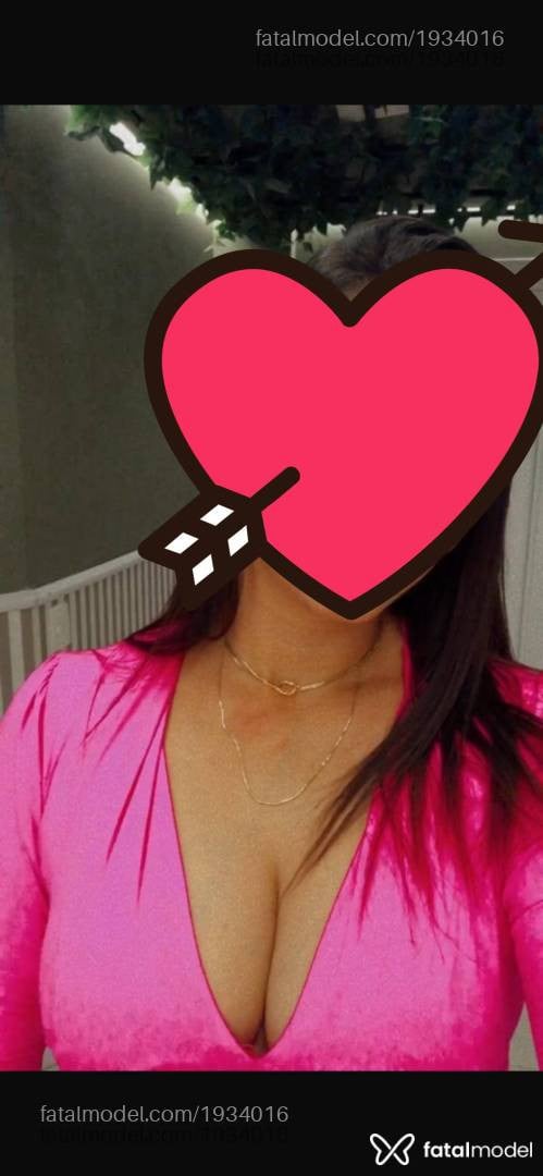 Acompanhante mulher com cabelo castanho de olhos castanhos - Nandinhahh
